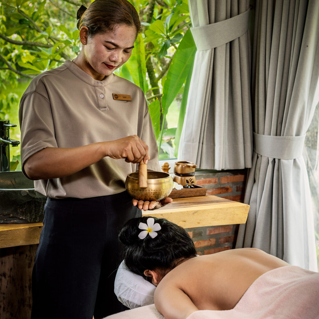 Sanctuary Spa–Treatment Room Massage